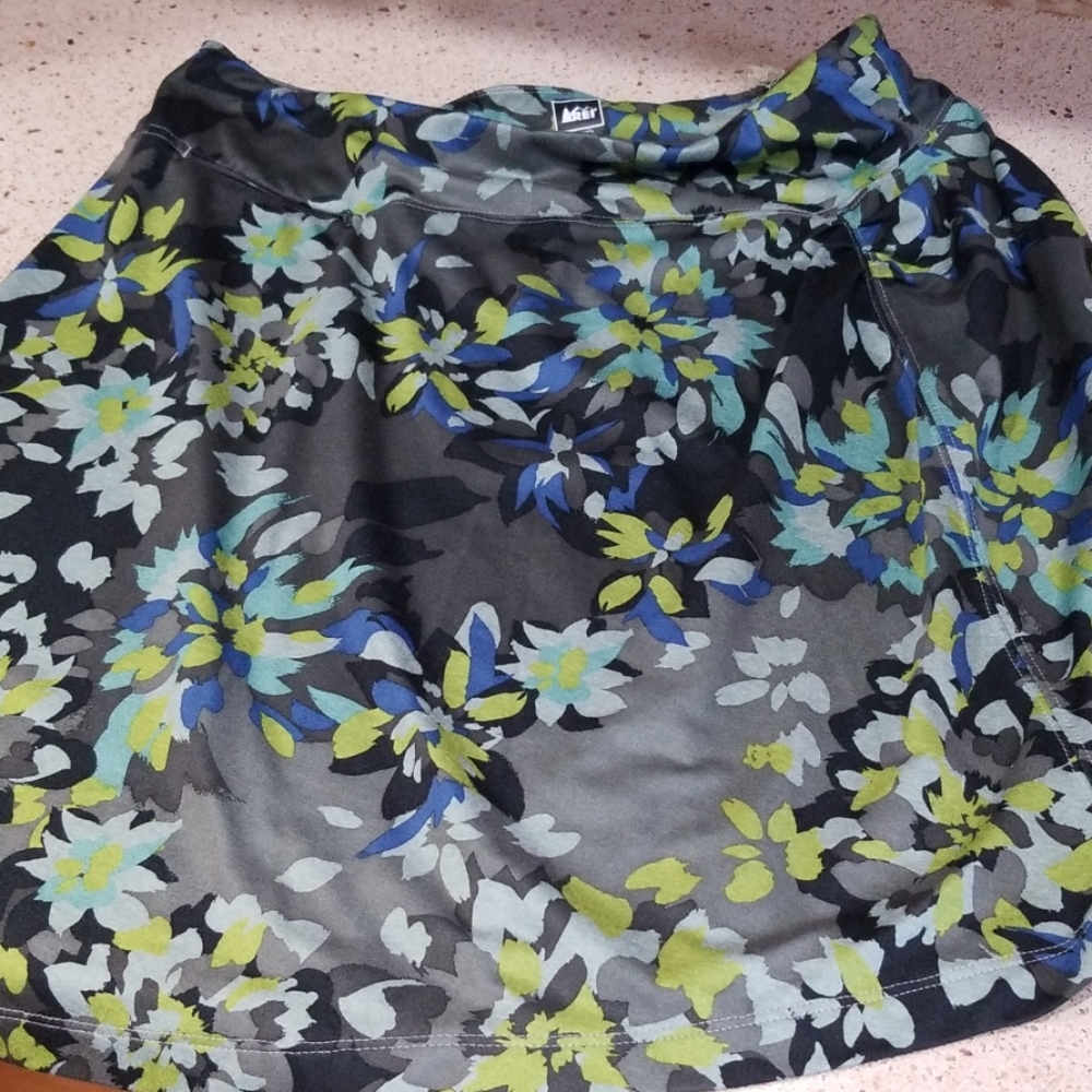 REI skirt